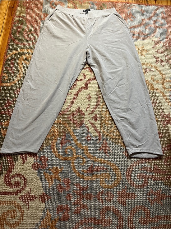 Eileen Fisher Pants - Eileen Fisher Slouchy Ankle Pants Zinc Gray Medium Elastic Waist EUC